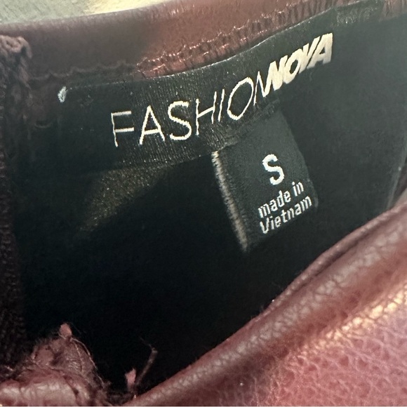 Burgundy Fashion Nova Pleather Cut Out Crop Top - Picture 4 of 4